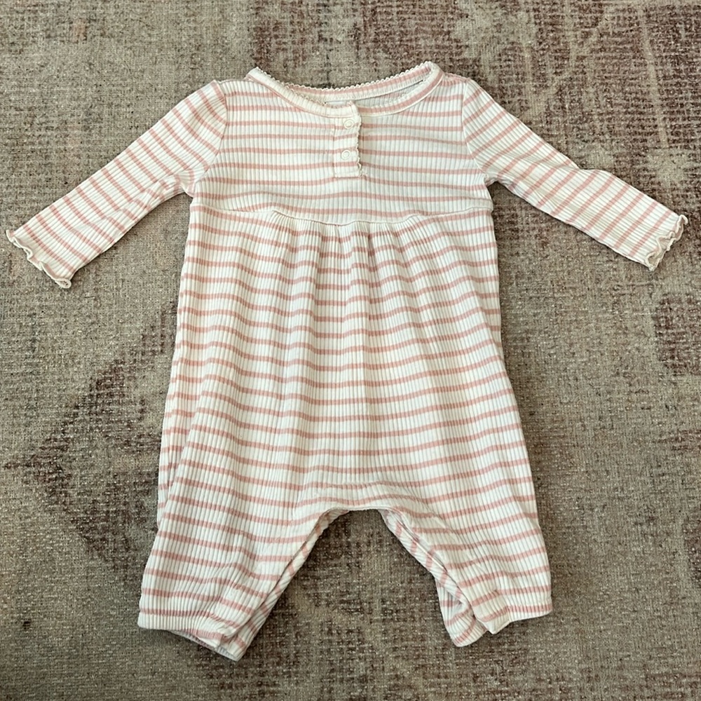 0-3 mo baby girls’ romper